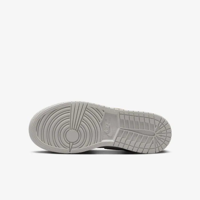 Air Jordan 1 Mid Blanc-Vert Oxydé