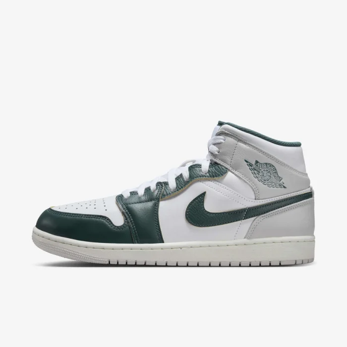 Air Jordan 1 Mid Blanc-Vert Oxydé