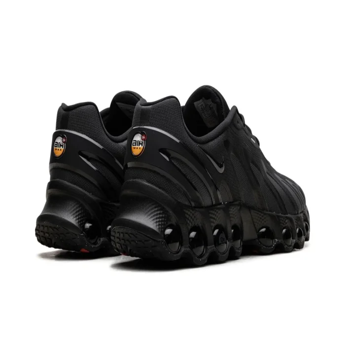 Air Max DN8