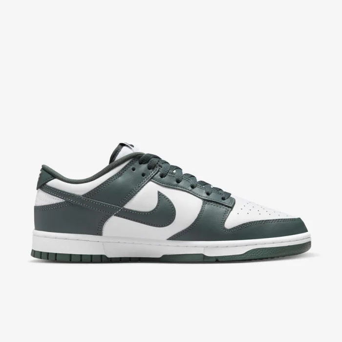 Nike SB Dunk Low Blanc-Vert Vintage